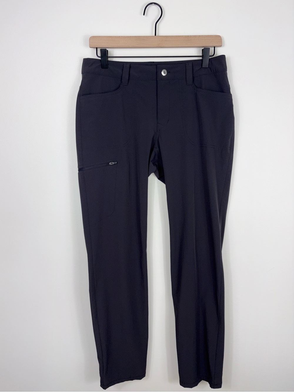 EMS Hiking Trail Pants Straight Leg Women’s Size 6 Nylon Charcoal Gray Outdoor